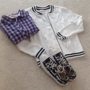 GB BLACK & WHITE LACE BOMBER SWEATER